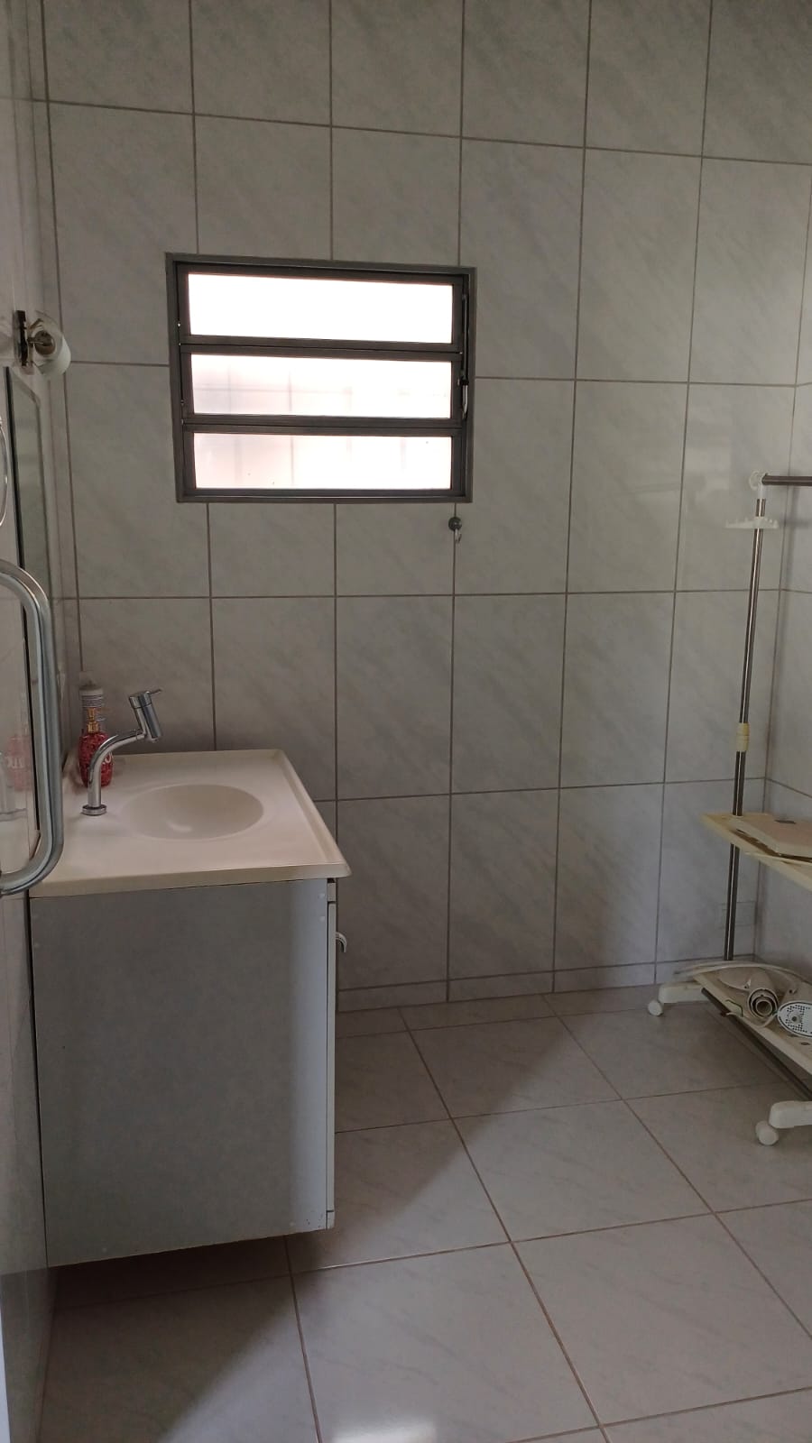 foto do anúncio Casa térrea no Jardim Mediterrâneo à venda, zona Sul, próxima Av. Harry Prochet em Londrina/PR.